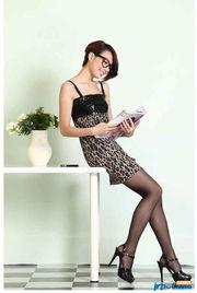 丝袜略小说网手机版,指尖上的阅读盛宴