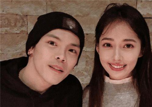 狗仔爆料向佐是谁啊视频,狗仔爆料视频中的神秘人物向佐是谁？